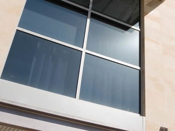 Proteção UV com material de alto desempenho